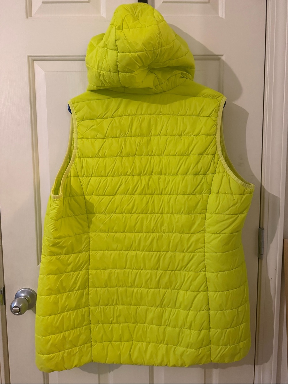 torrid Neon Yellow Quilted Hooded Puffer Vest - Picture 4 of 4